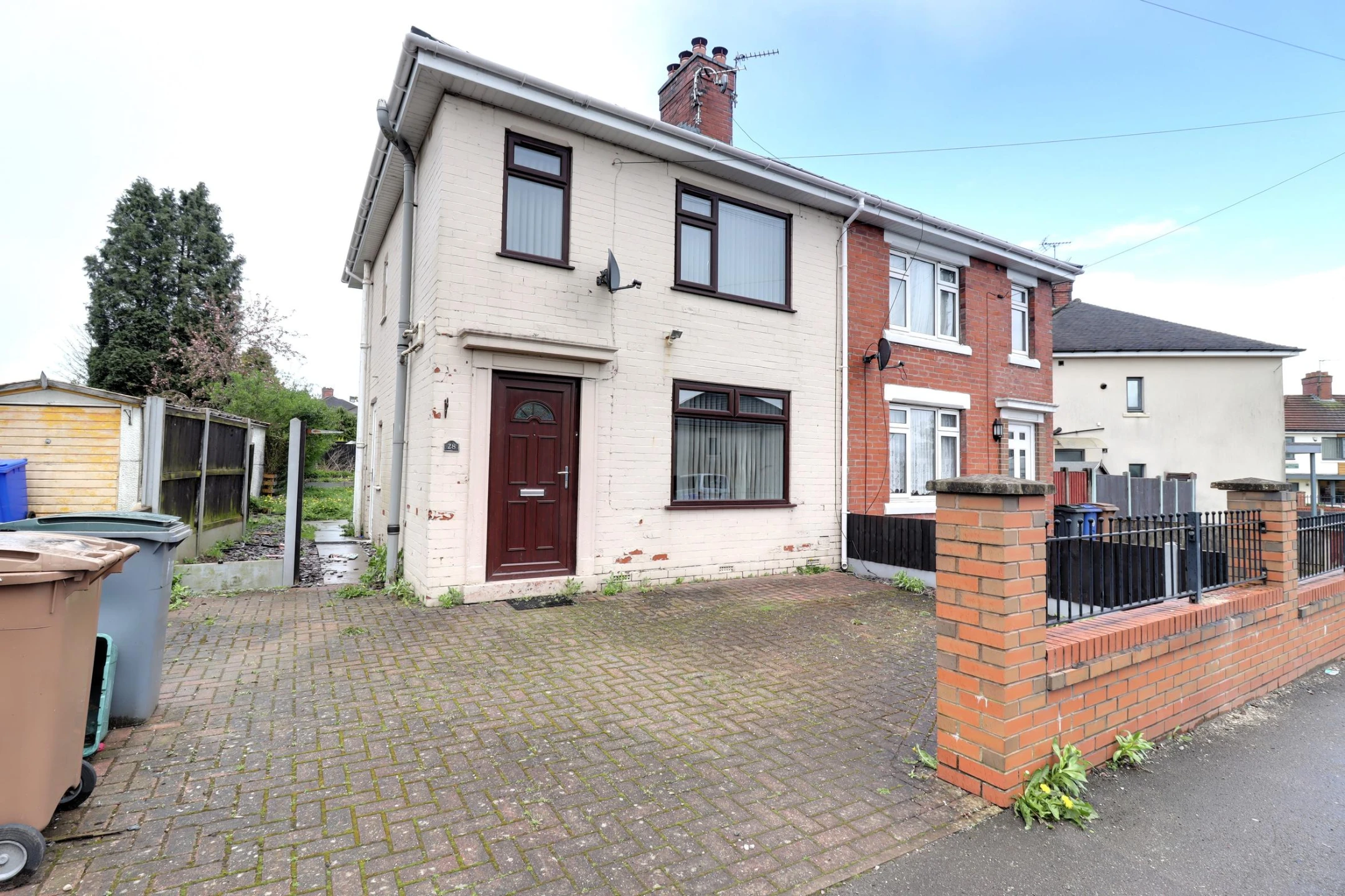 Property enquiry form background image