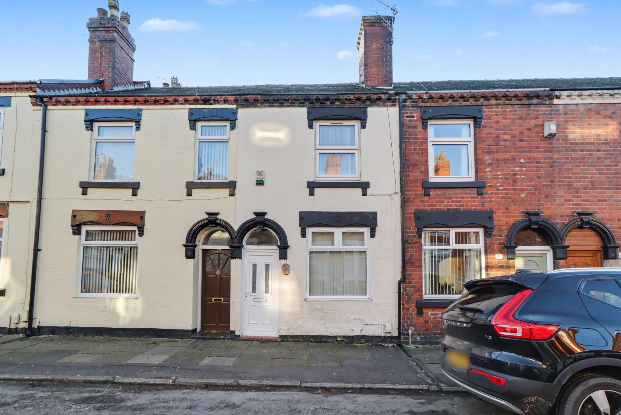 Property enquiry form background image