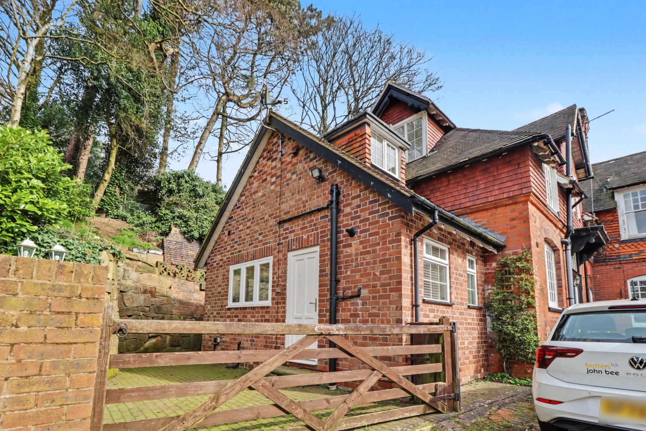 Property enquiry form background image