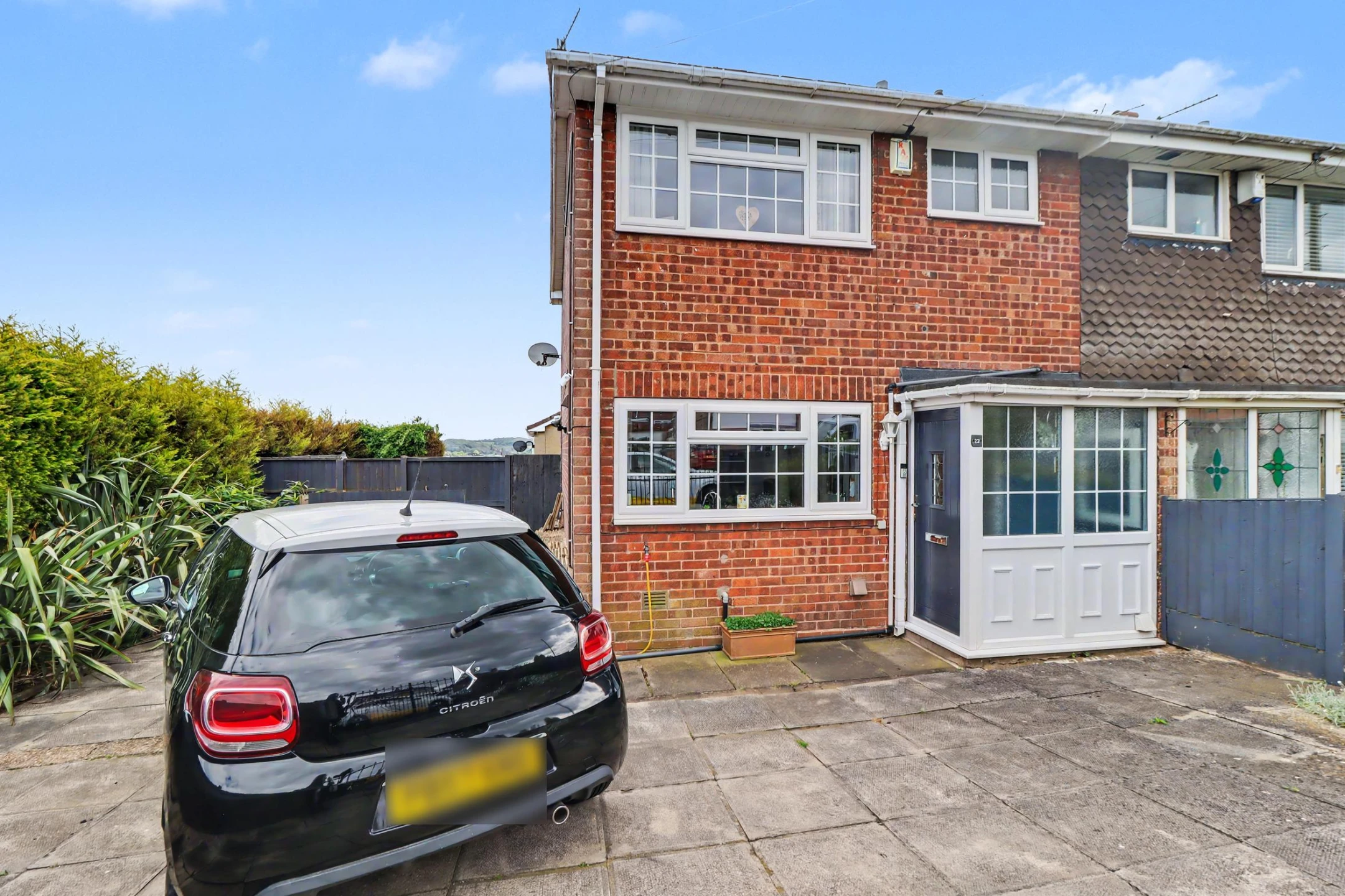 Property enquiry form background image