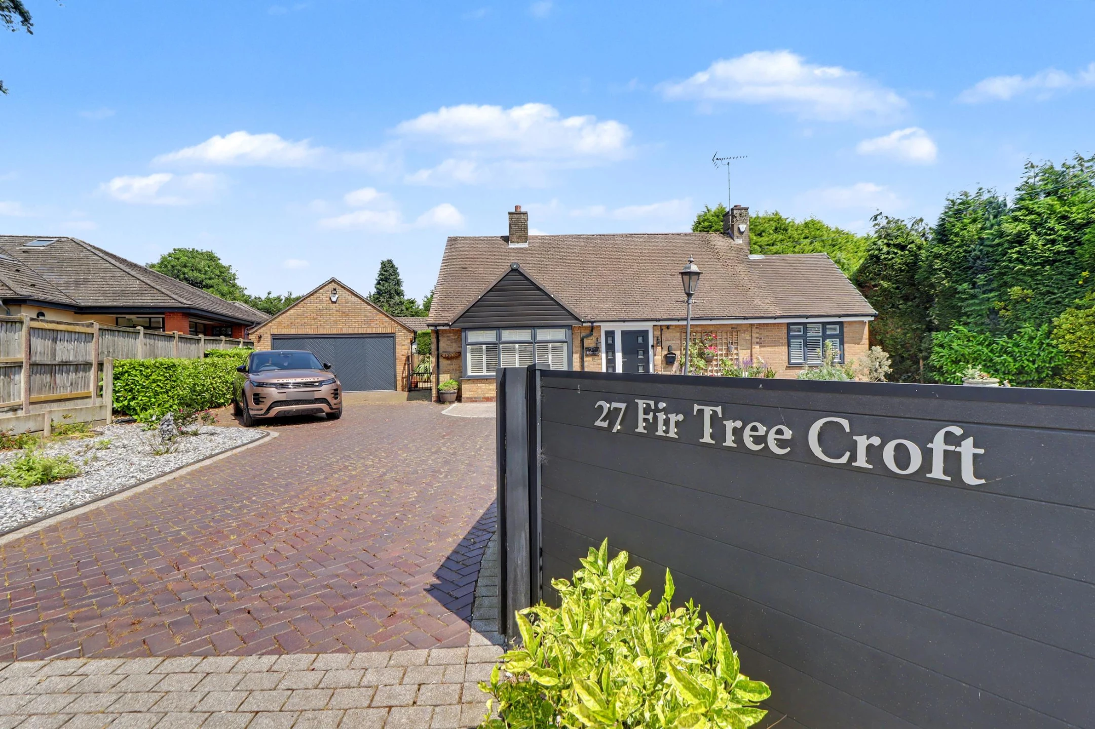Property enquiry form background image