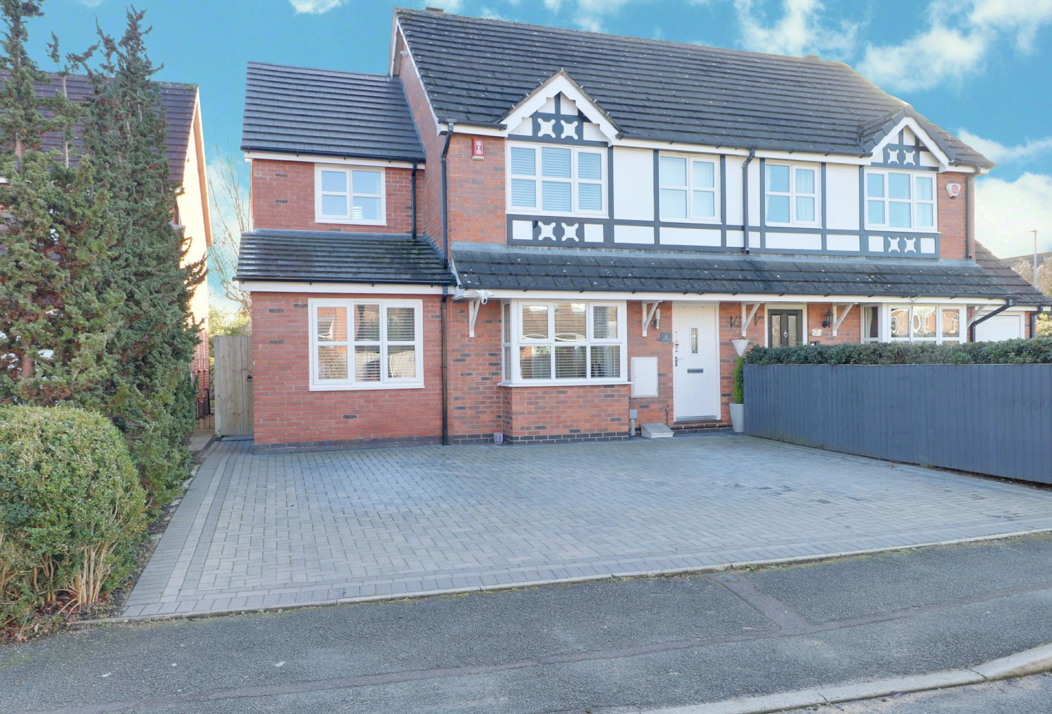 Property enquiry form background image