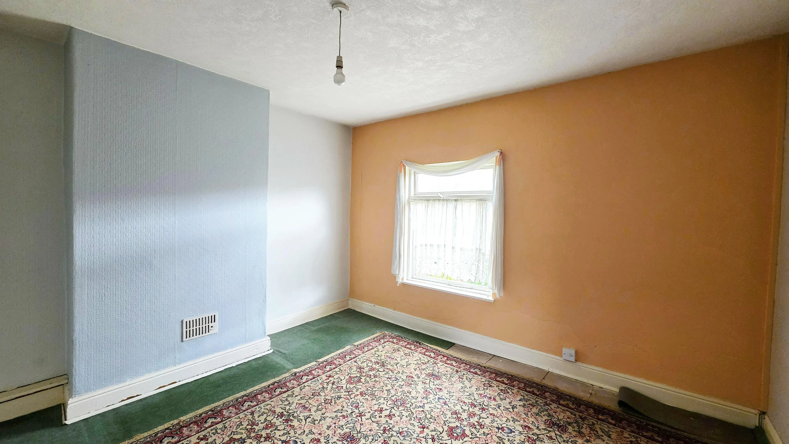 Laburnum Avenue, Nantwich