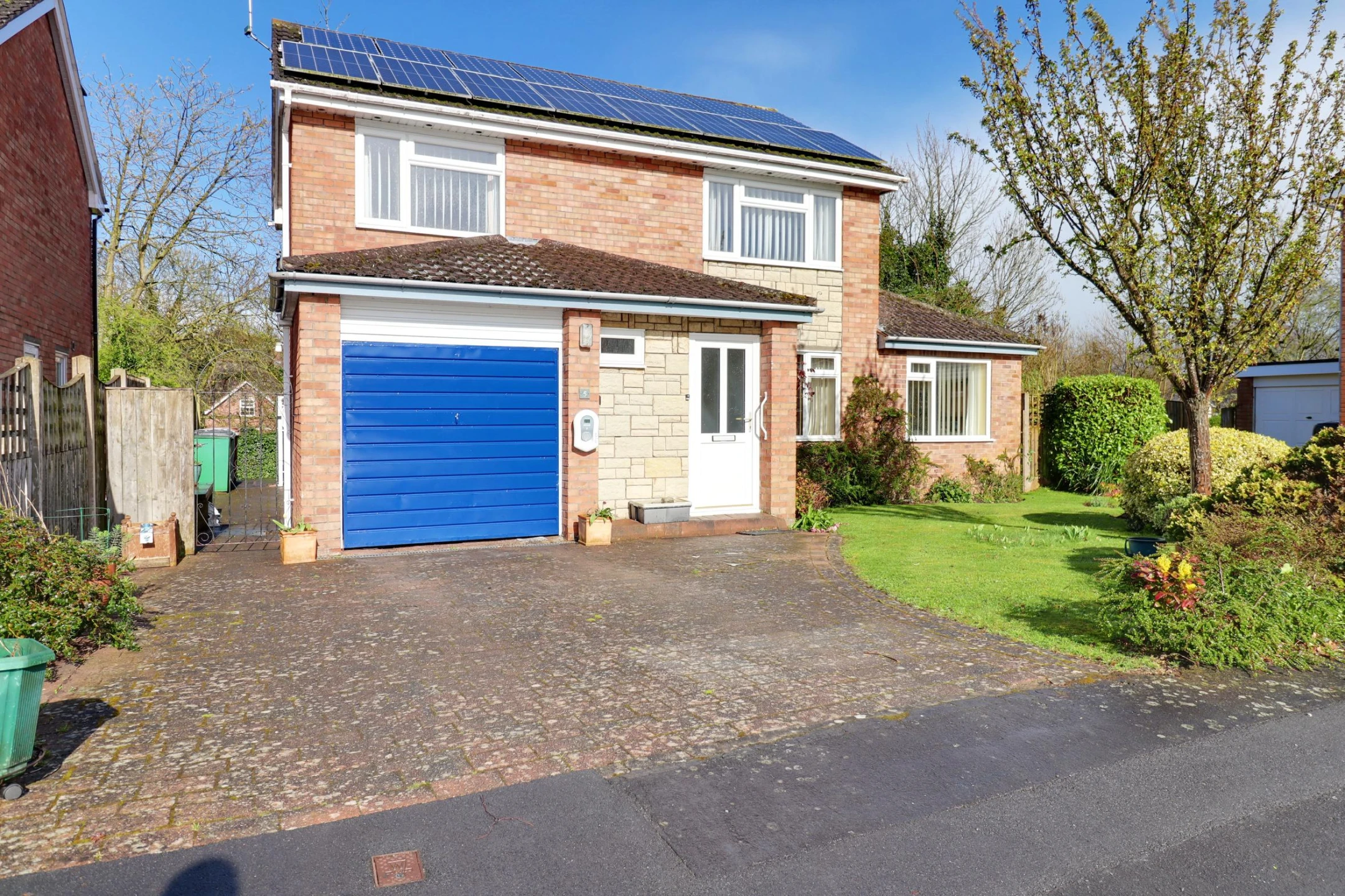 Property enquiry form background image