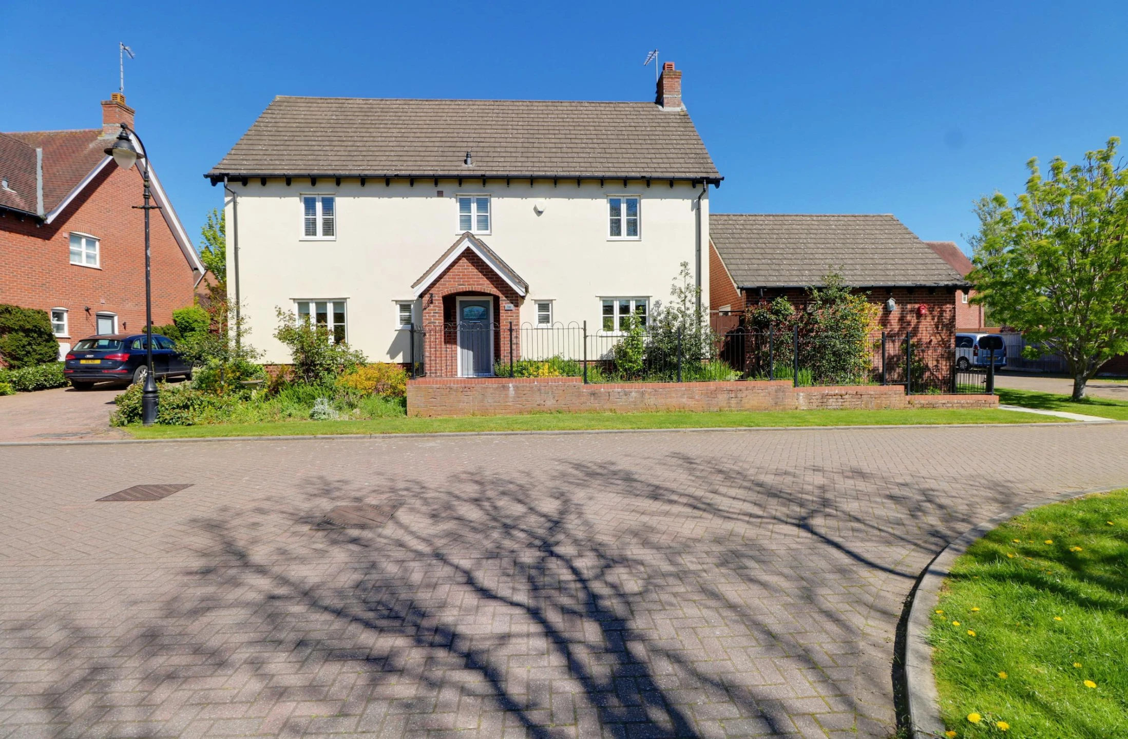 Property enquiry form background image