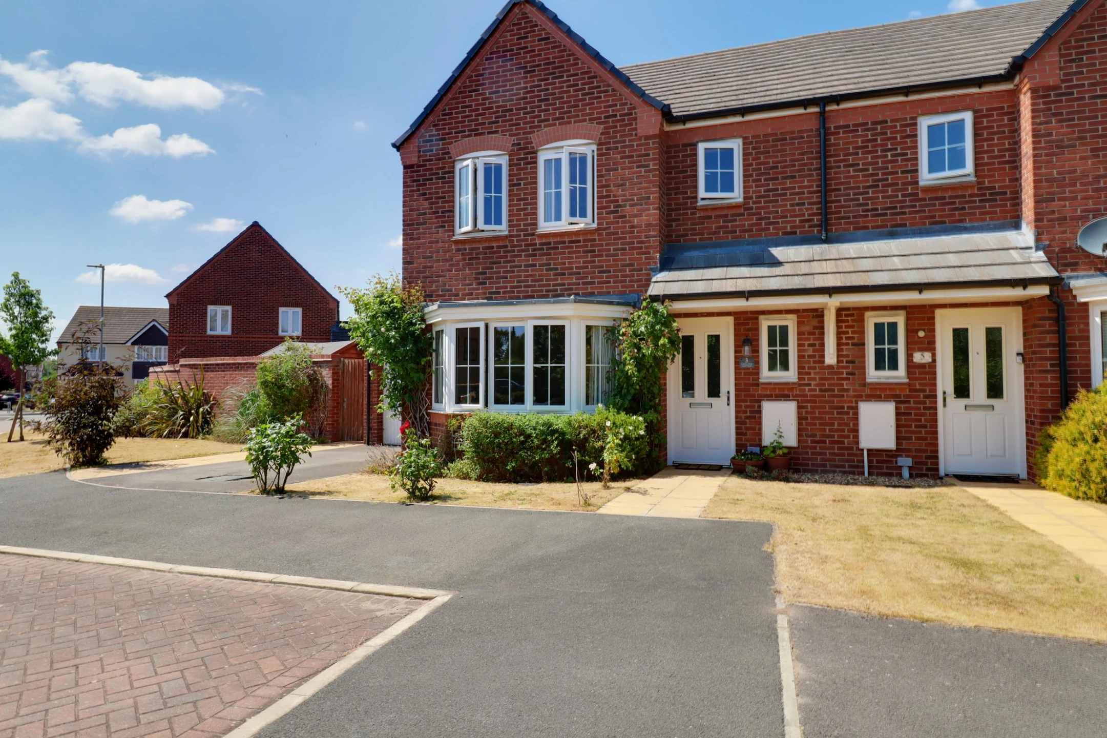 Property enquiry form background image