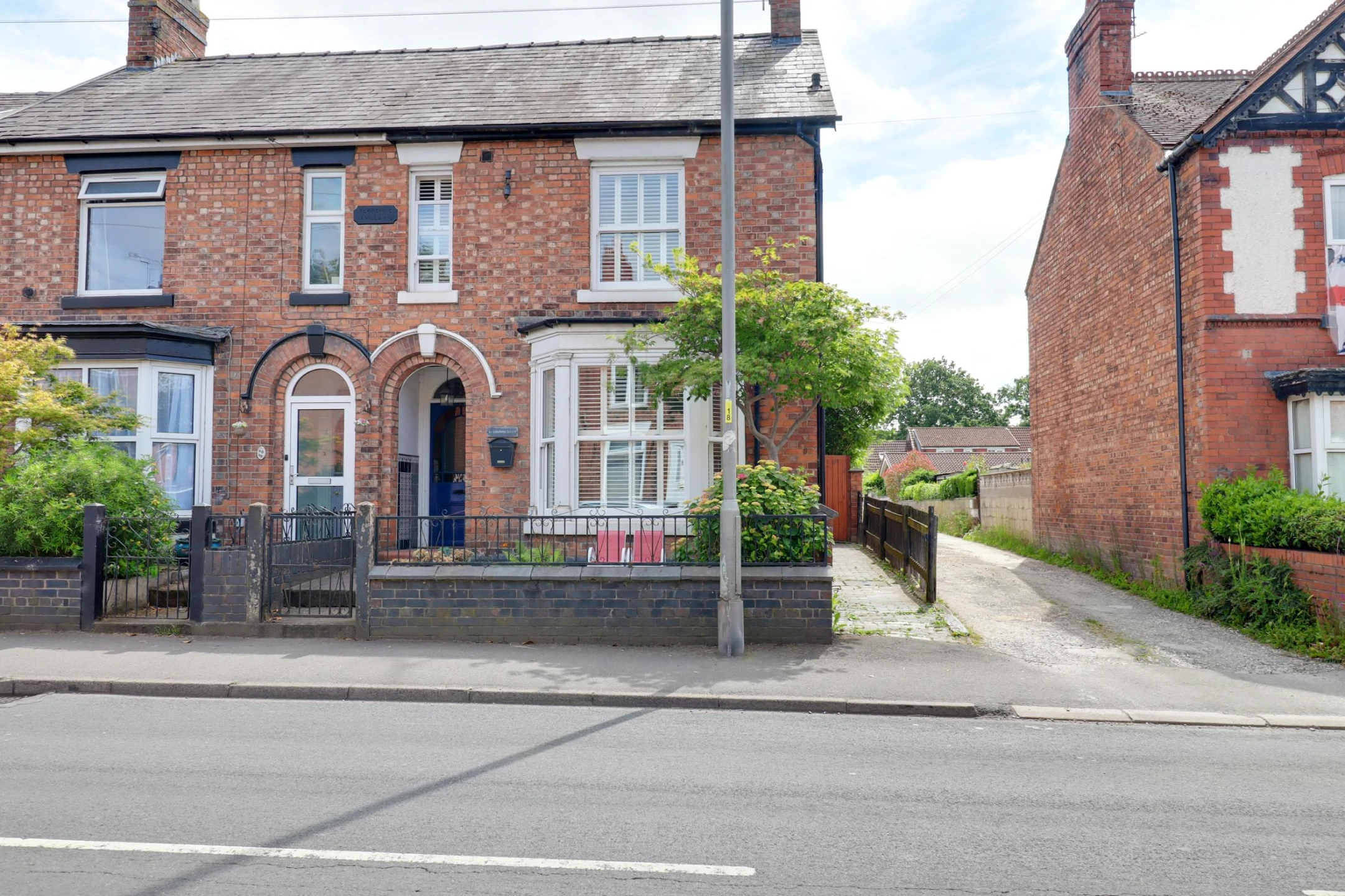 Property enquiry form background image