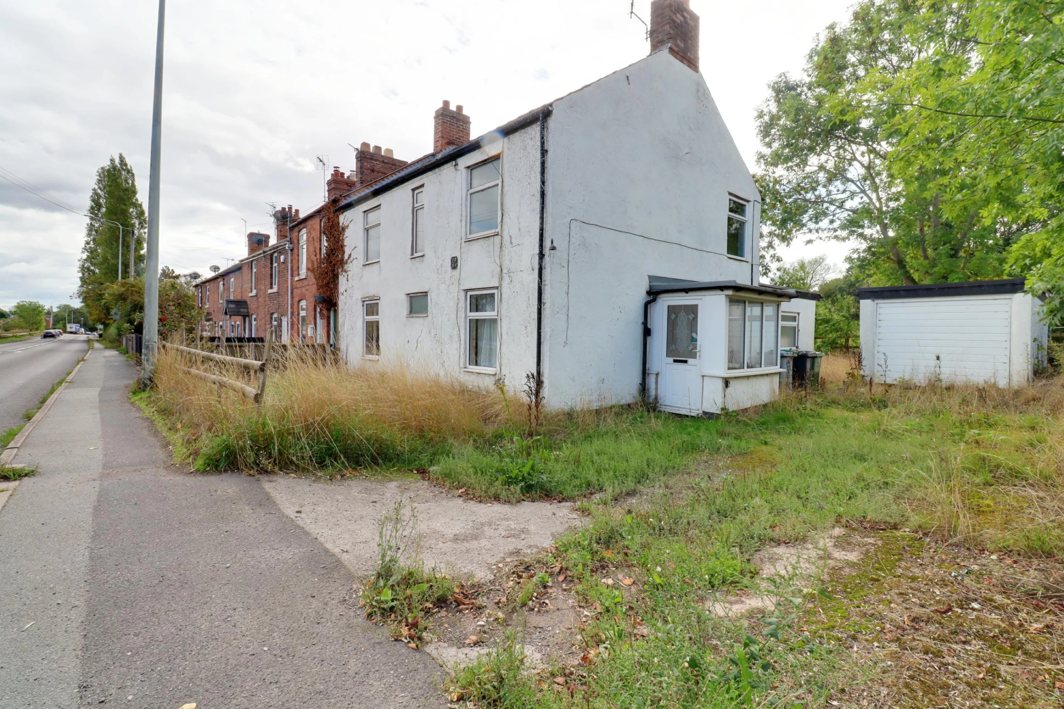 Property enquiry form background image