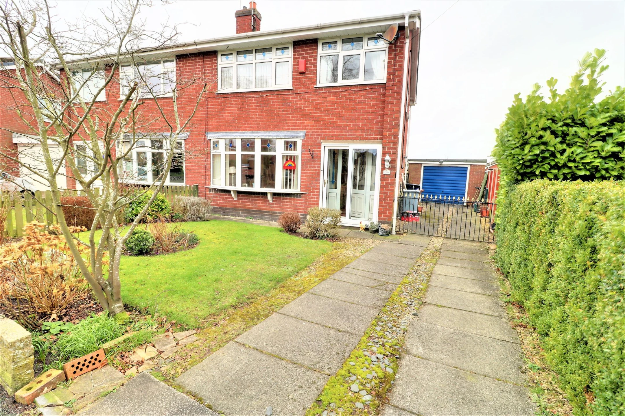 Property enquiry form background image