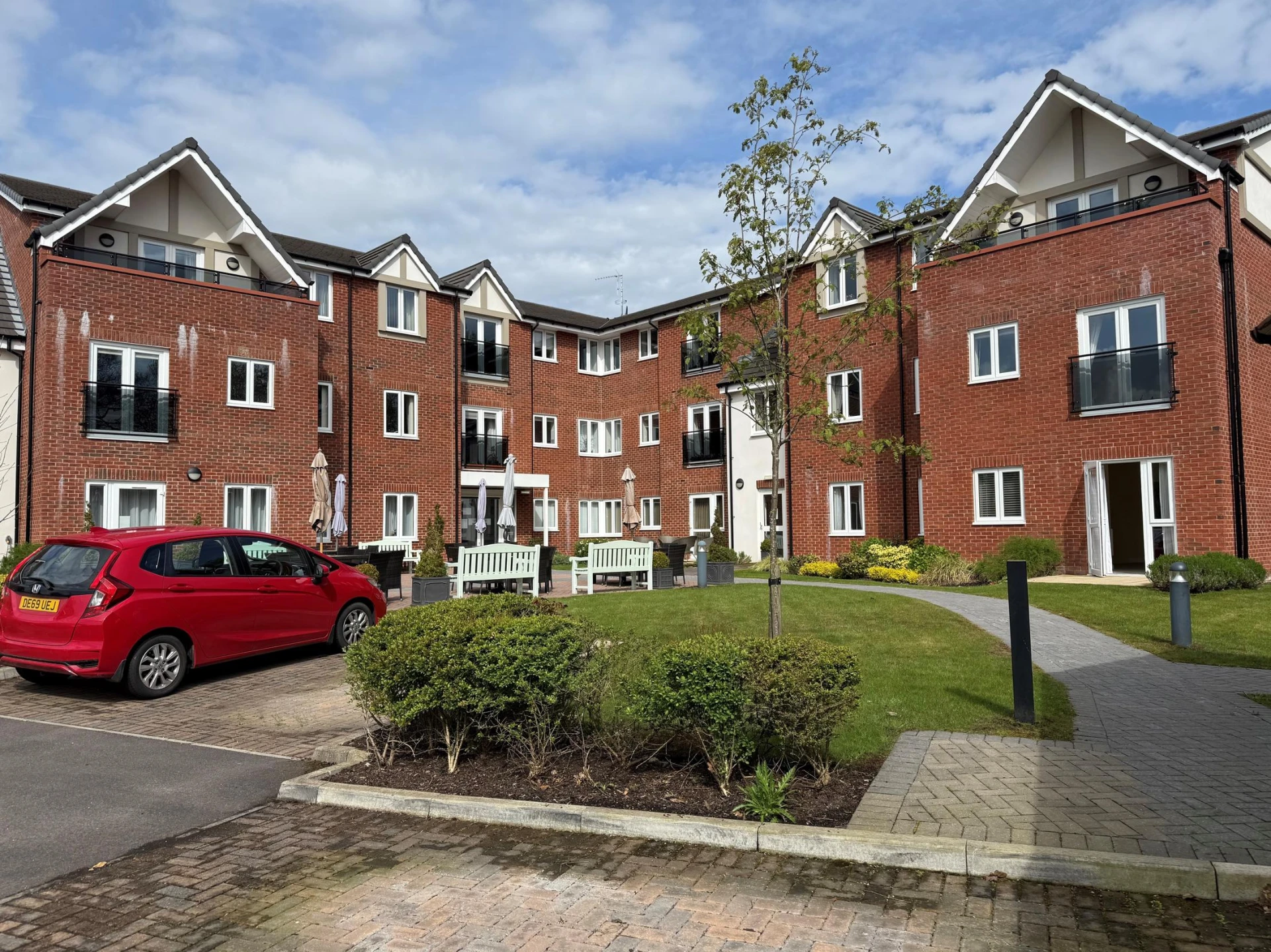 Listing image
