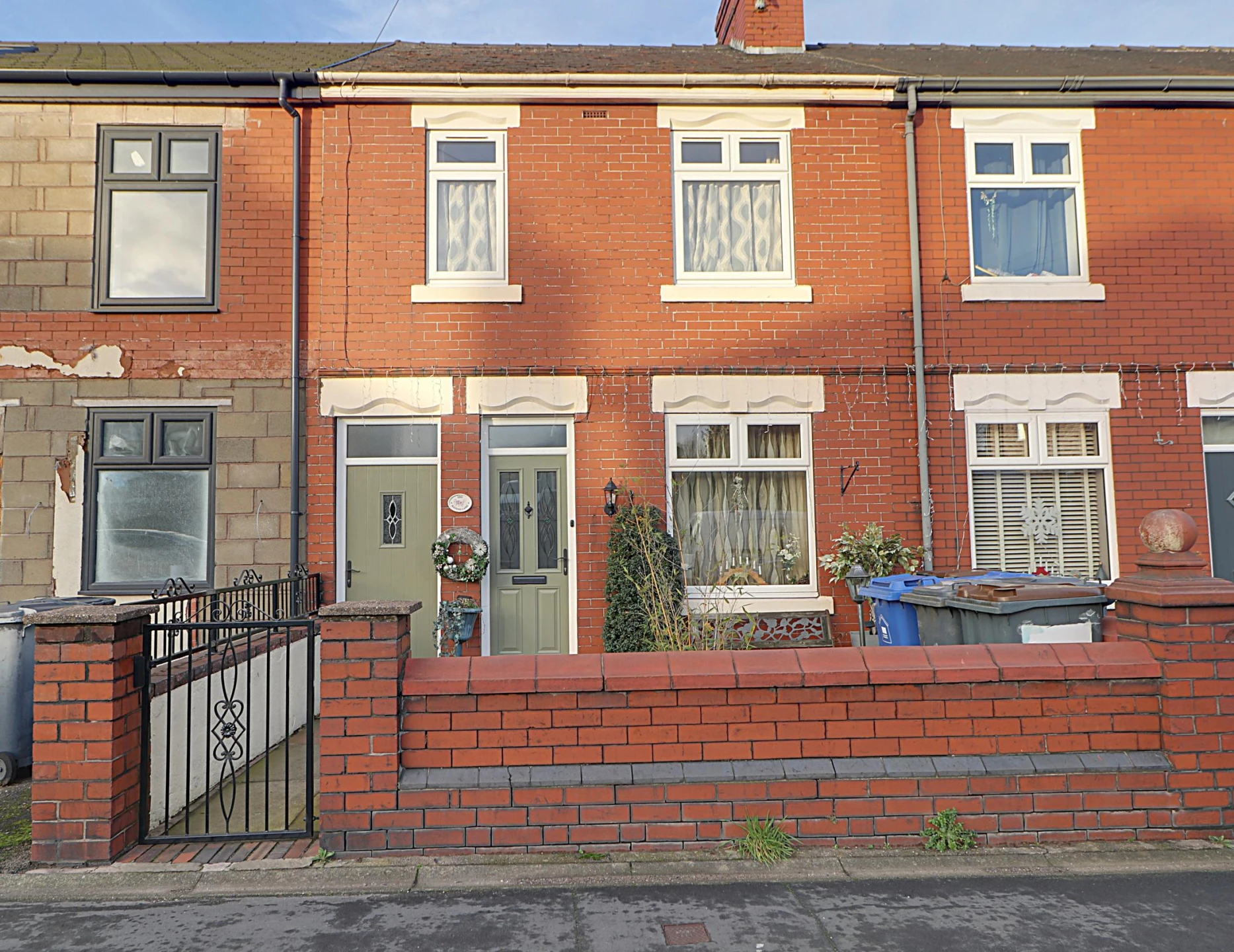 Property enquiry form background image