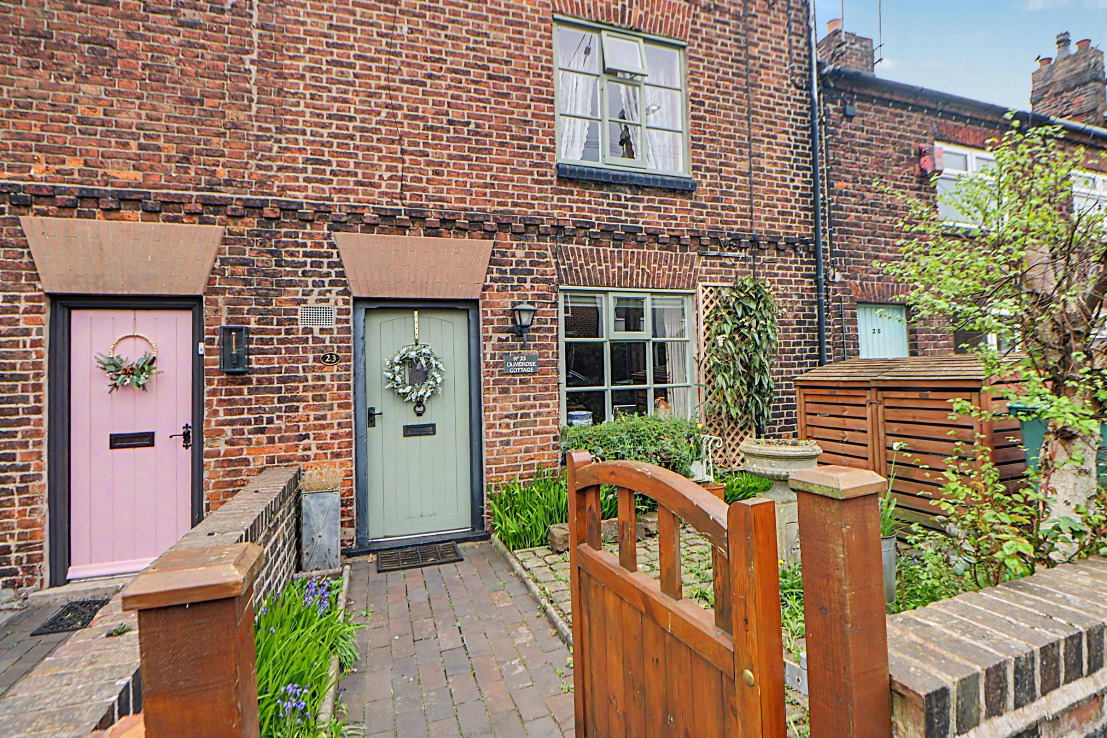 Property enquiry form background image