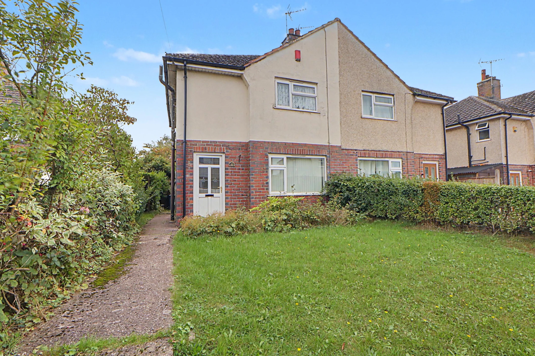 Property enquiry form background image