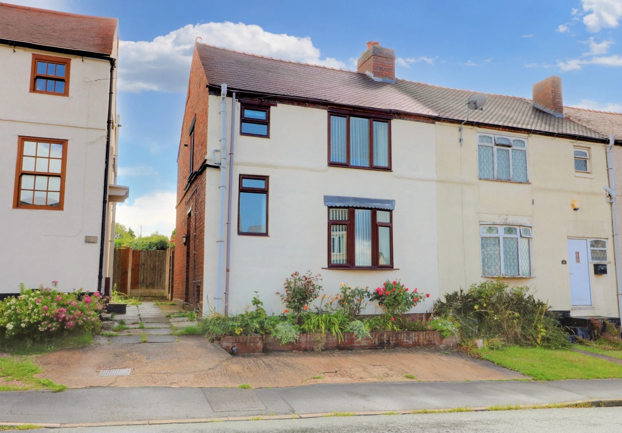 Property enquiry form background image