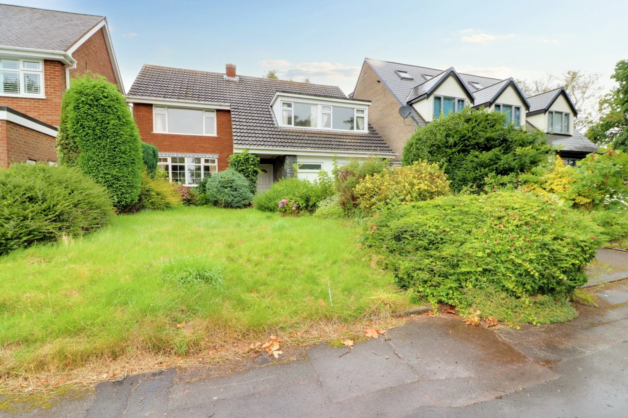 Property enquiry form background image