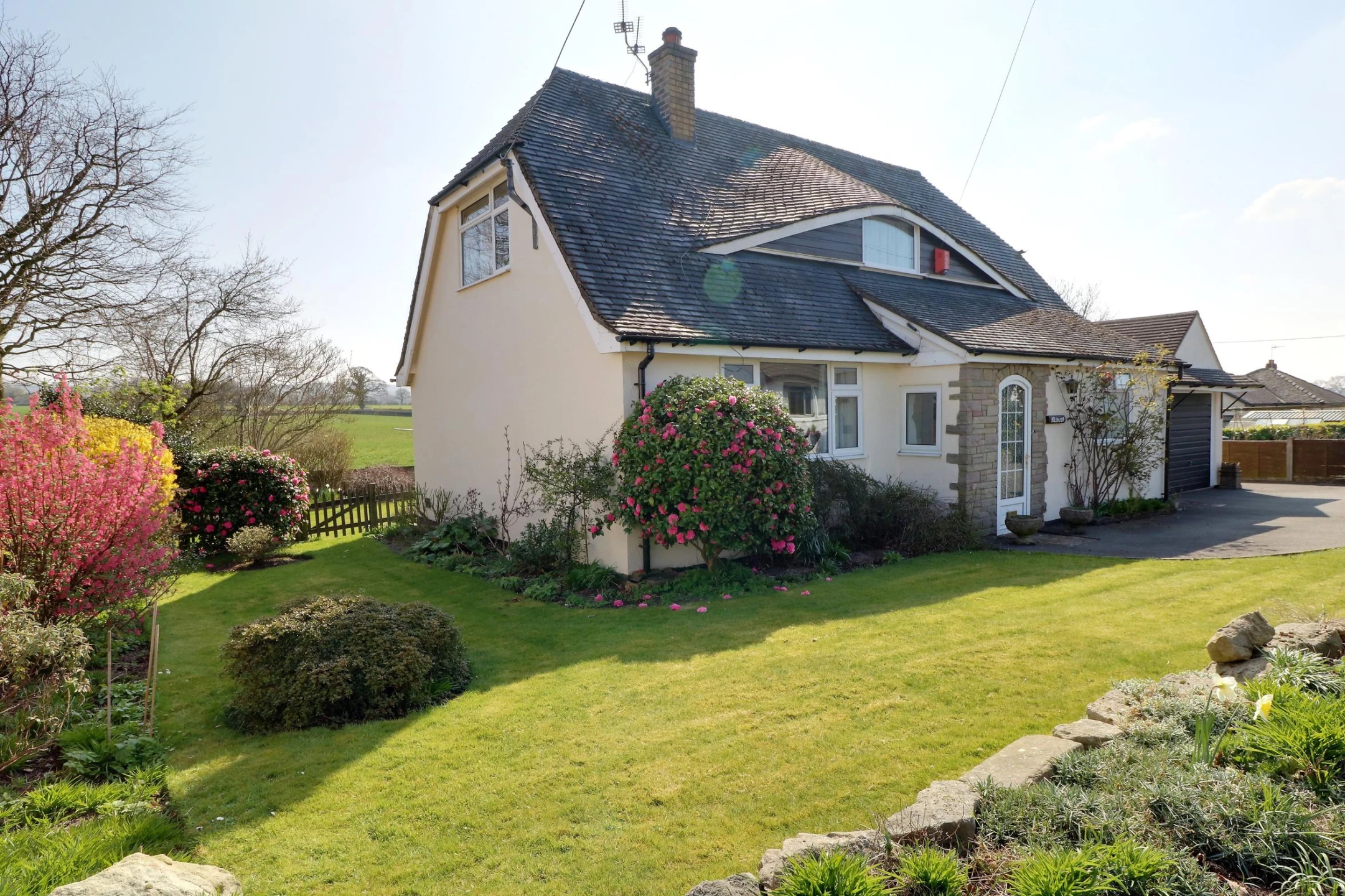 Property enquiry form background image