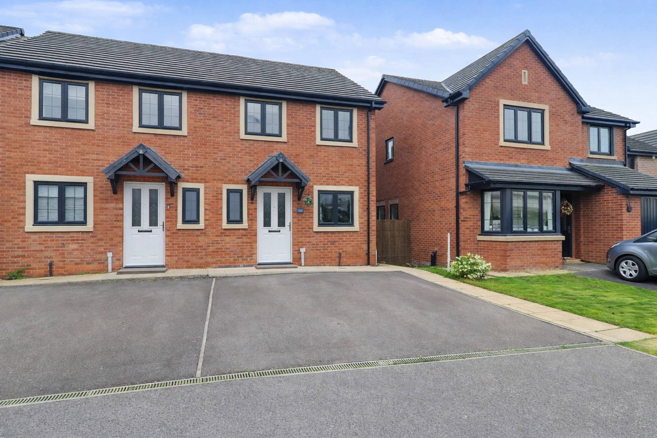 Property enquiry form background image