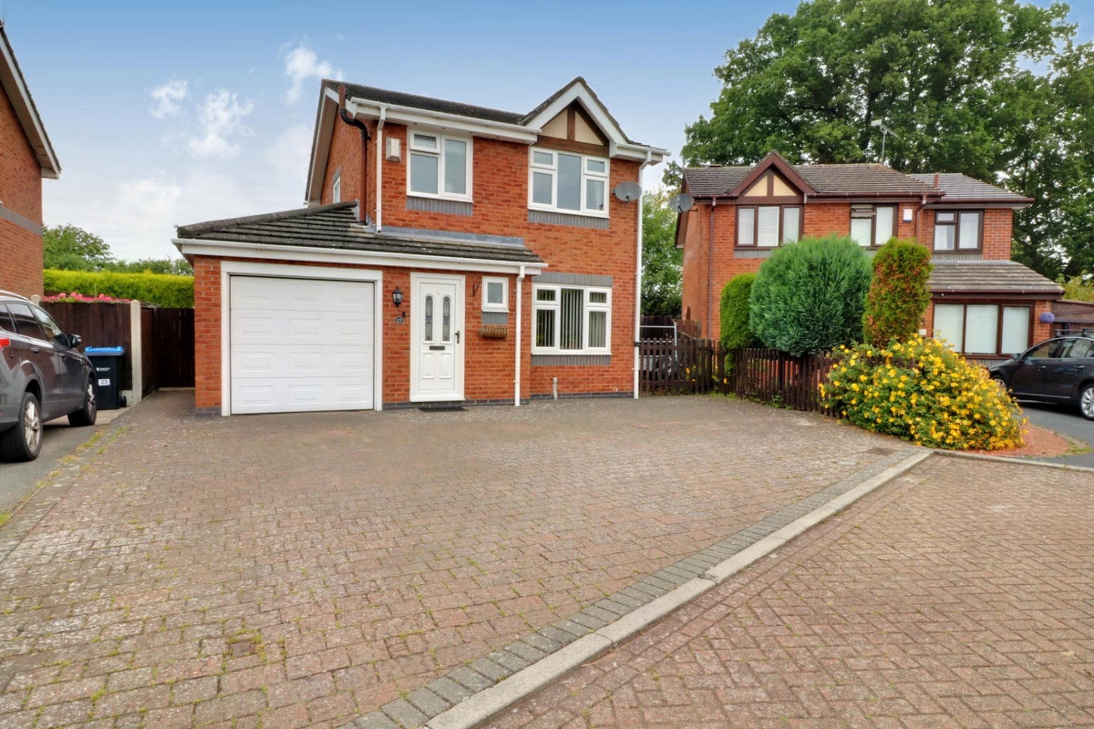 Property enquiry form background image