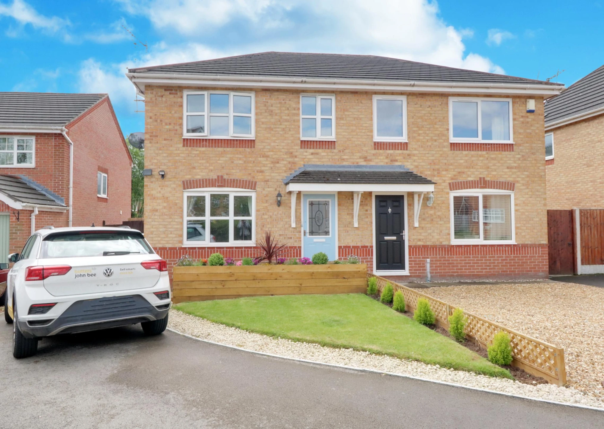 Property enquiry form background image