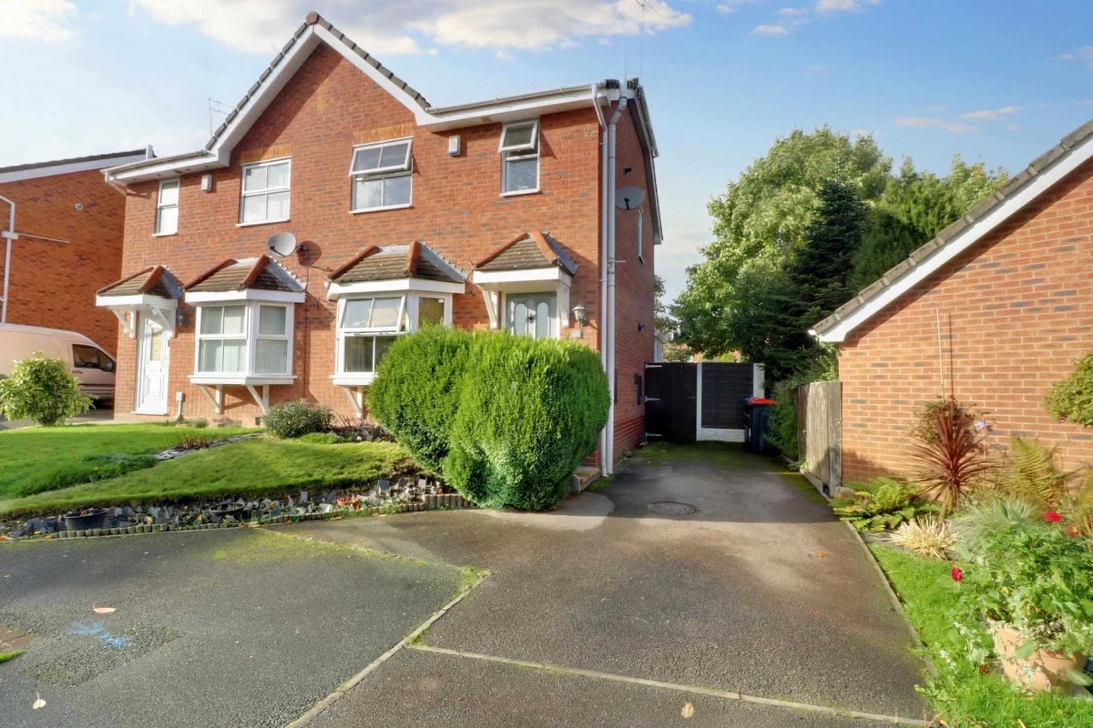 Property enquiry form background image