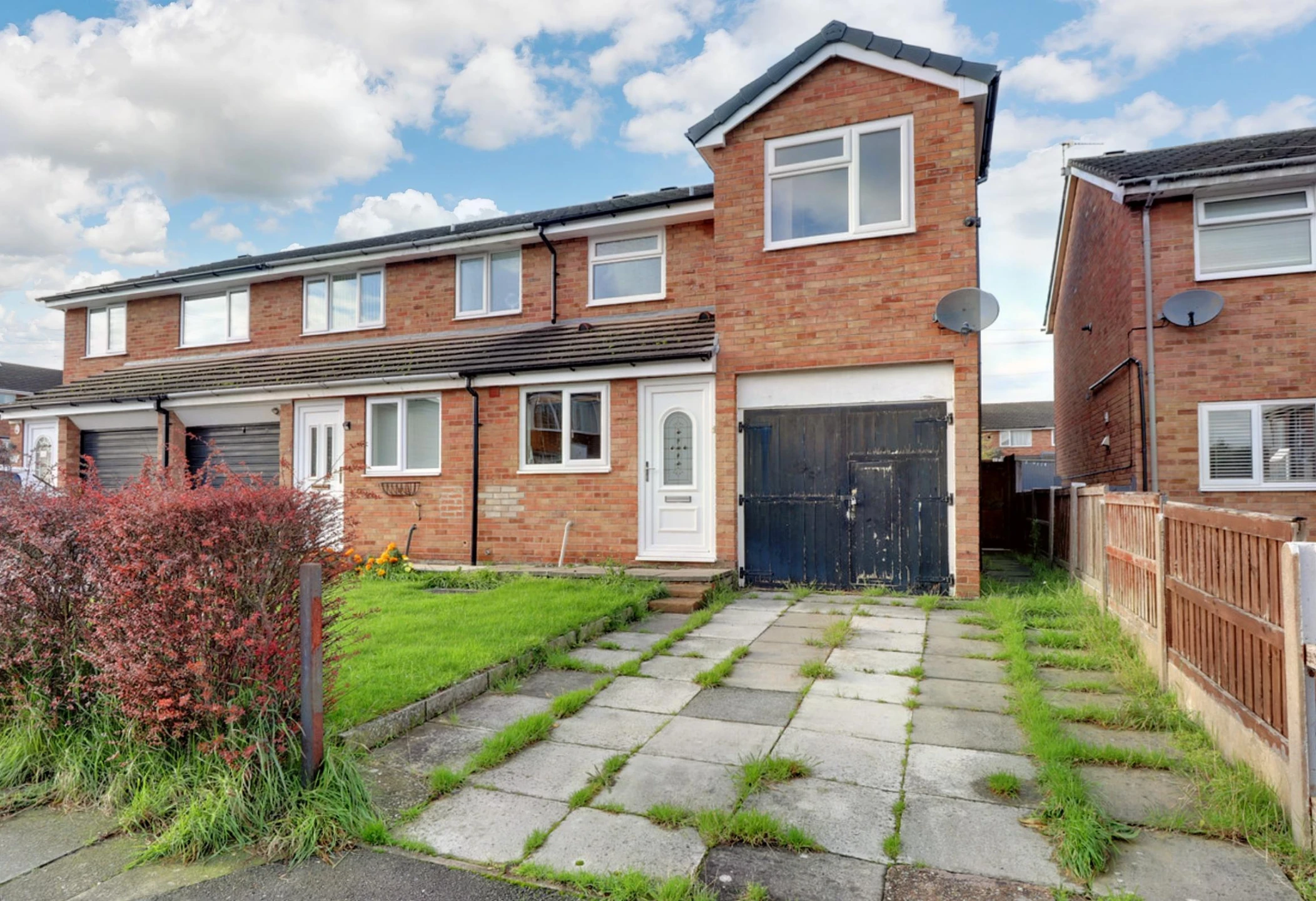 Property enquiry form background image