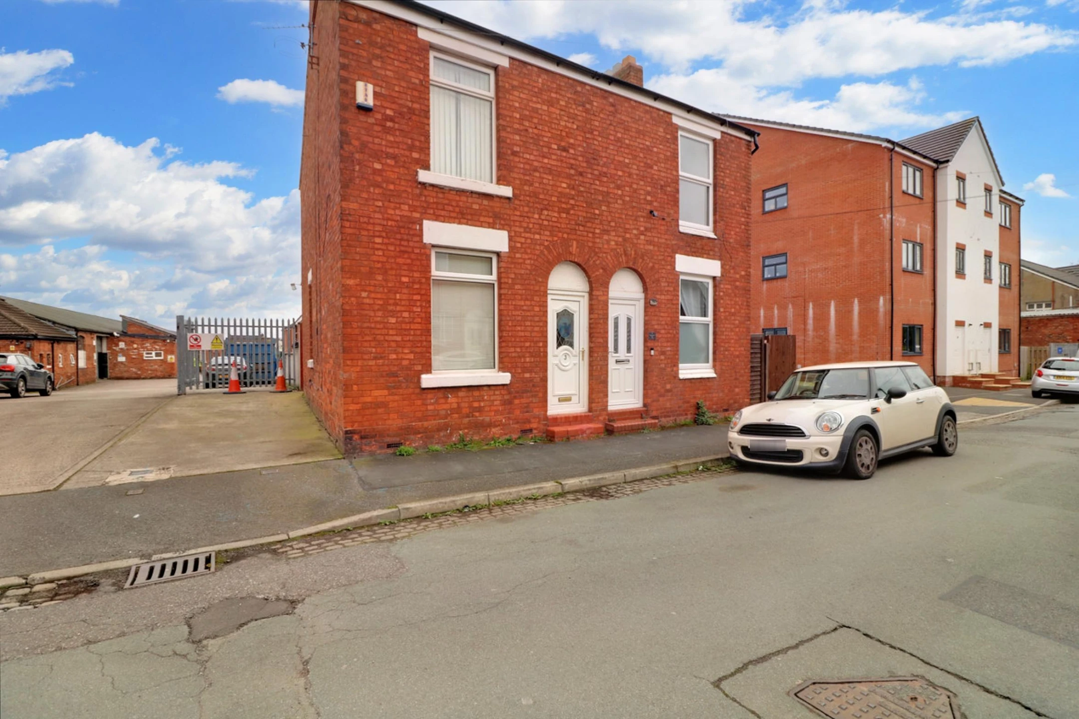 Property enquiry form background image