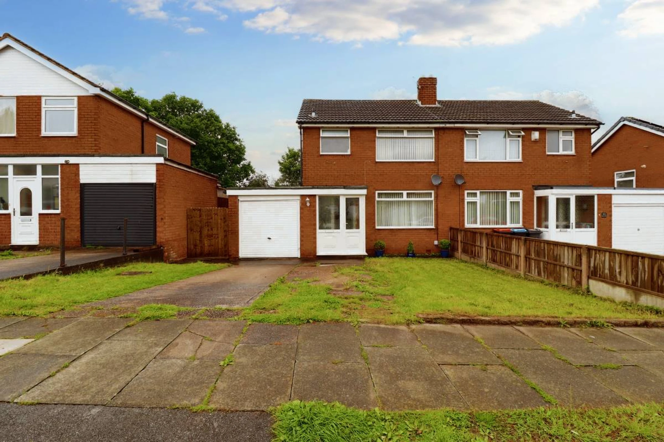 Property enquiry form background image