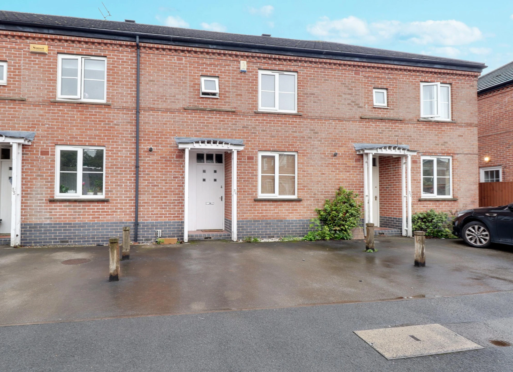 Property enquiry form background image