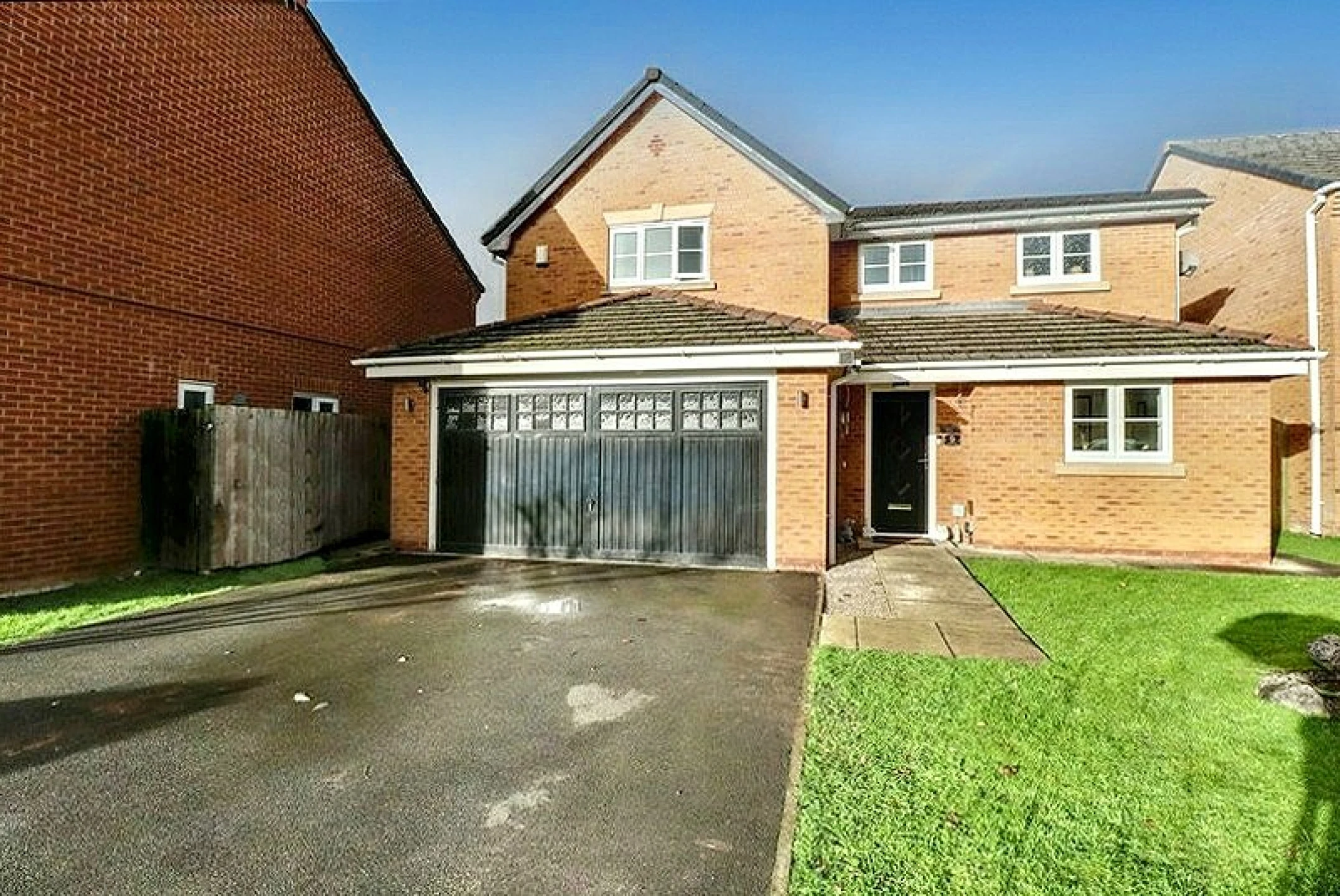 Property enquiry form background image