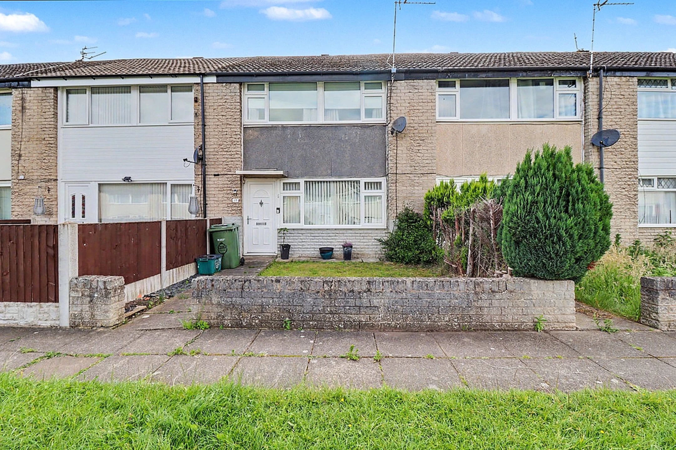 Property enquiry form background image
