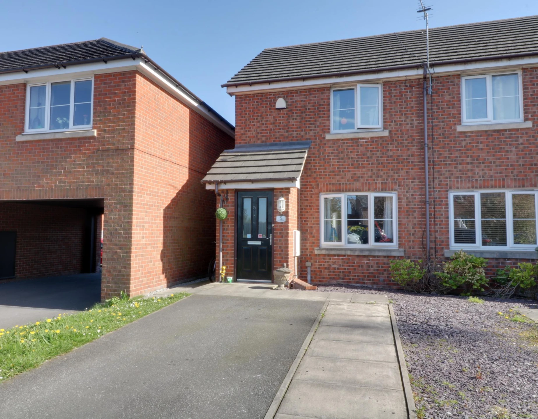 Property enquiry form background image