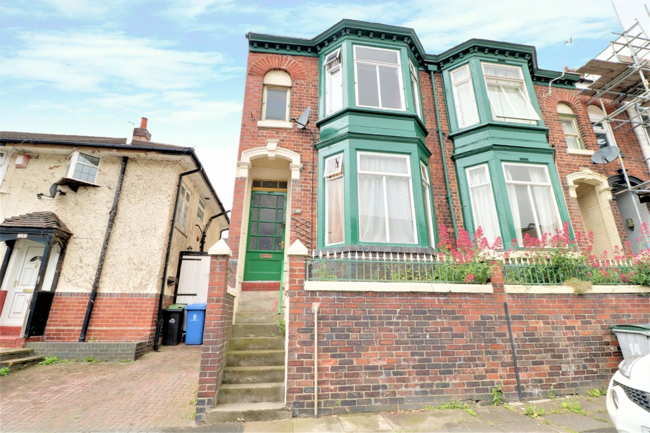 Property enquiry form background image
