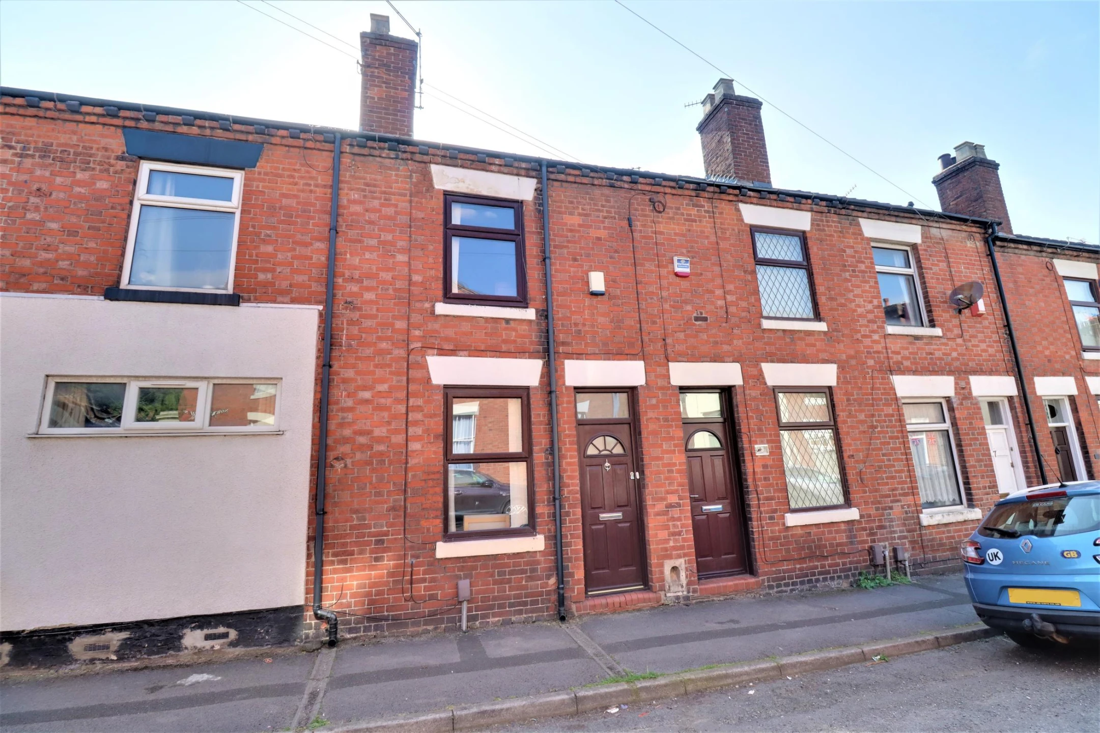 Property enquiry form background image