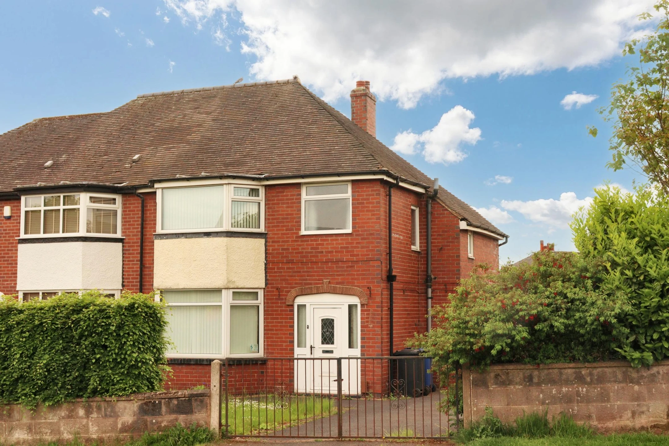 Property enquiry form background image