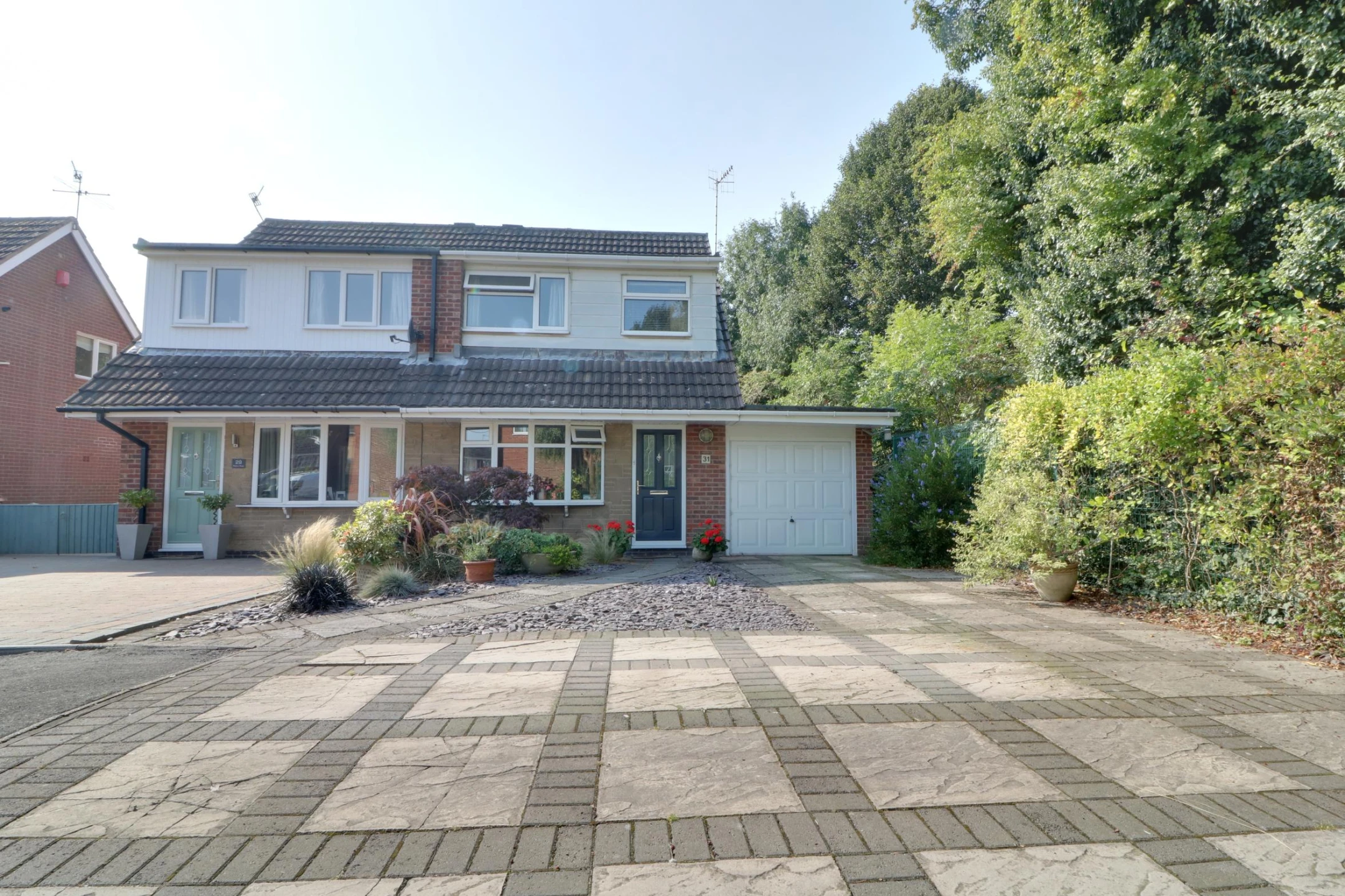 Property enquiry form background image