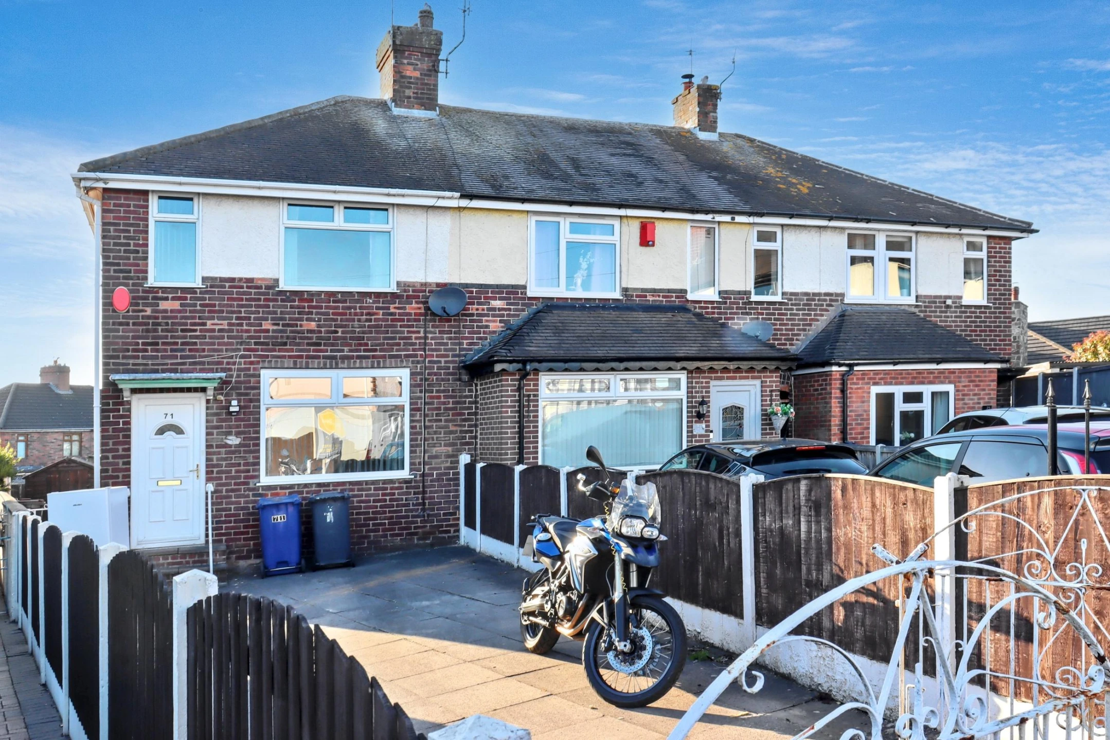 Property enquiry form background image
