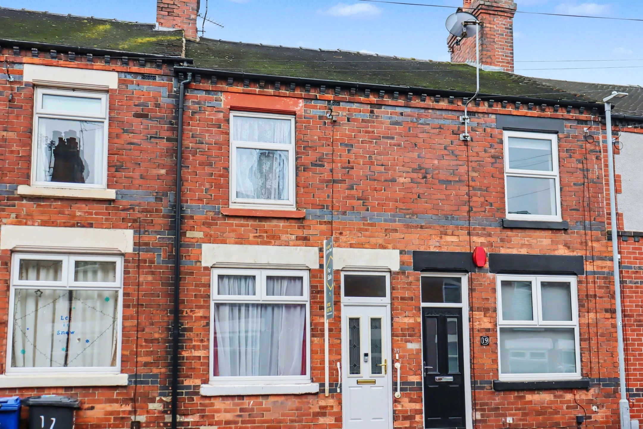 Property enquiry form background image