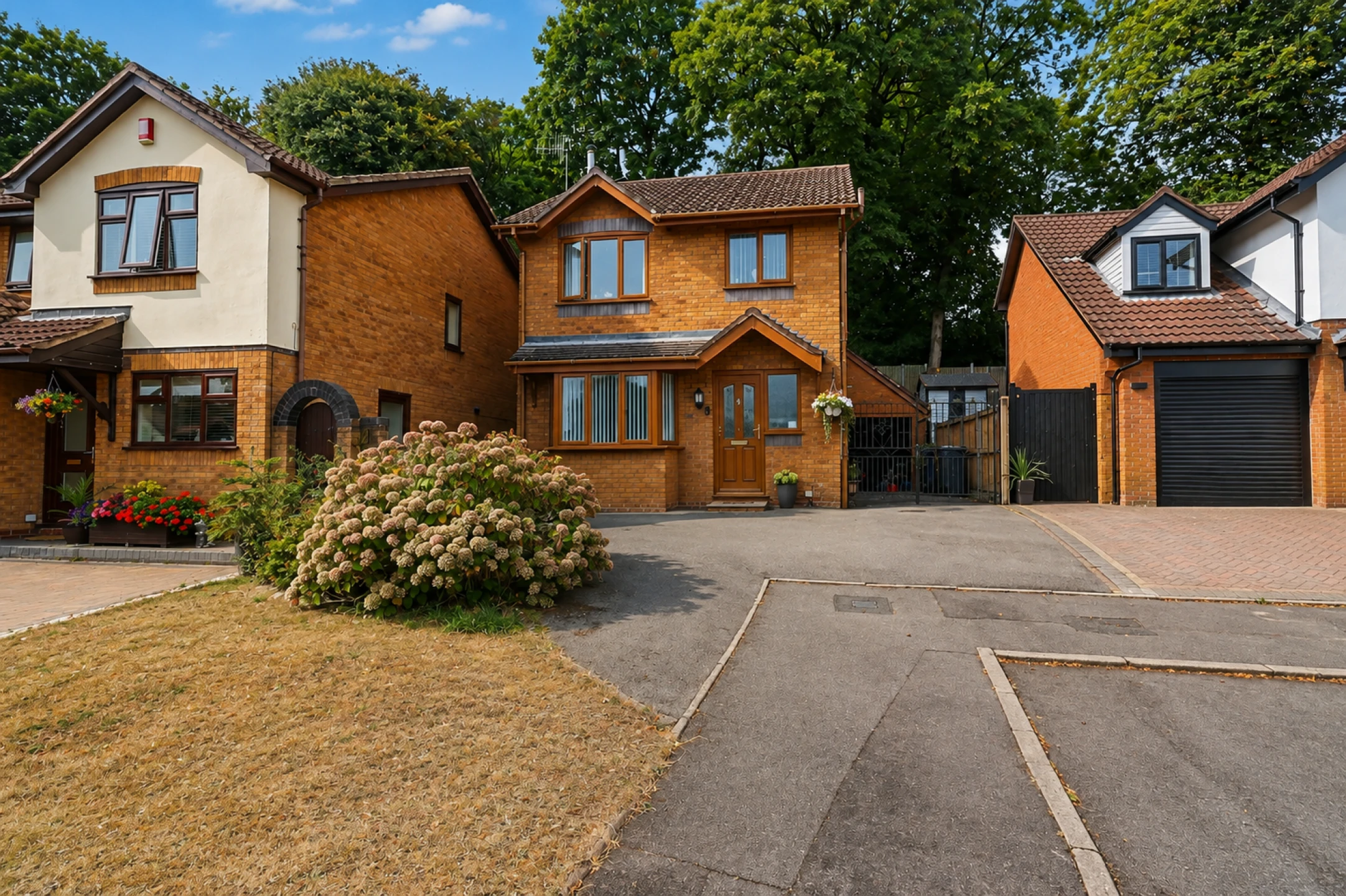 Property enquiry form background image