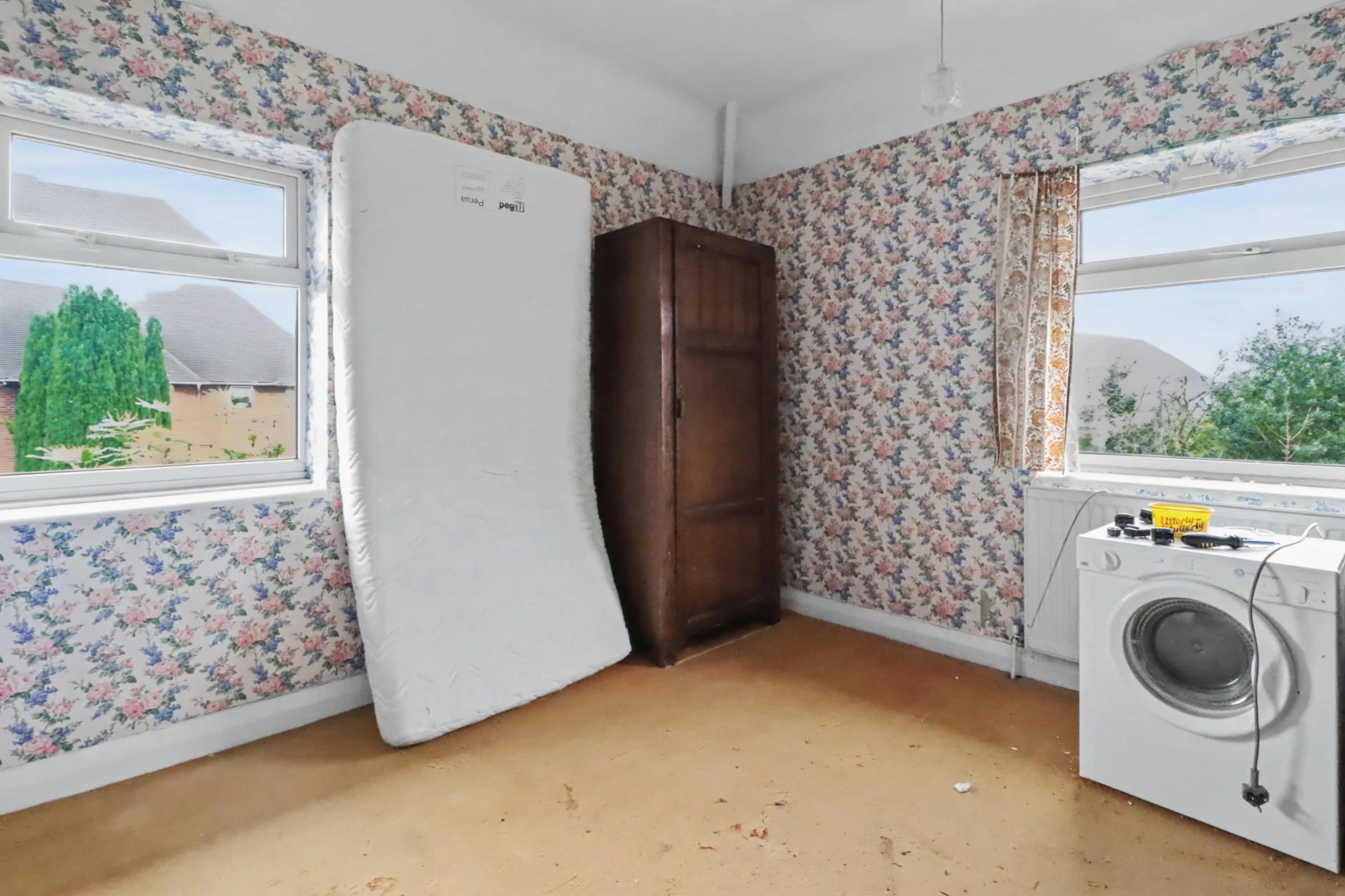 Robertson Square, Stoke-On-Trent