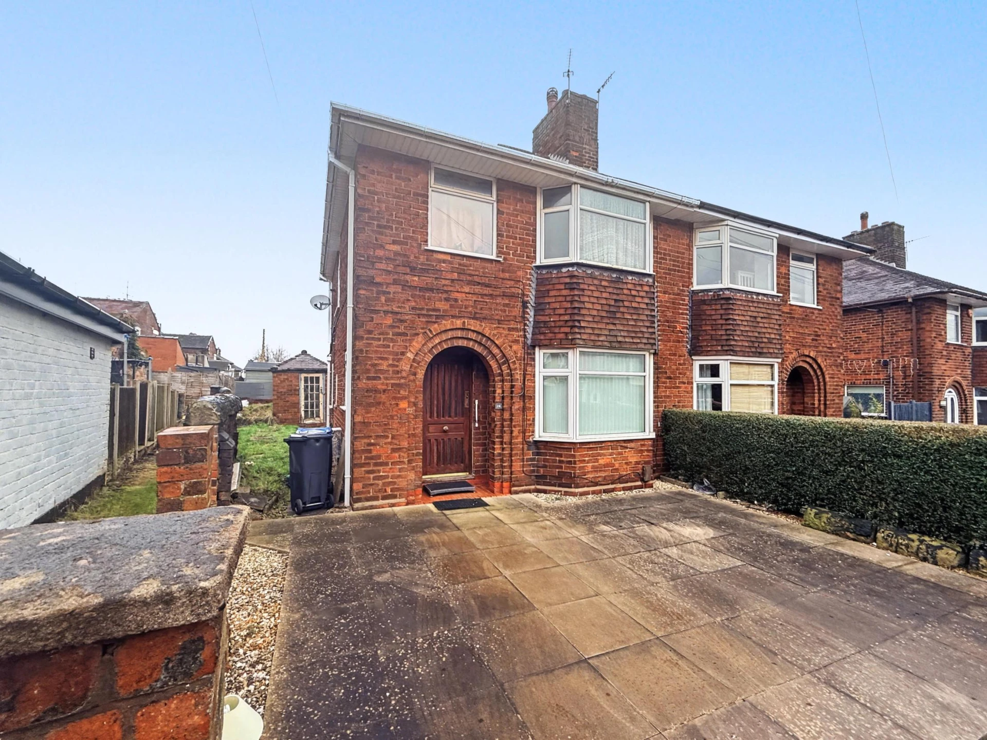 Property enquiry form background image