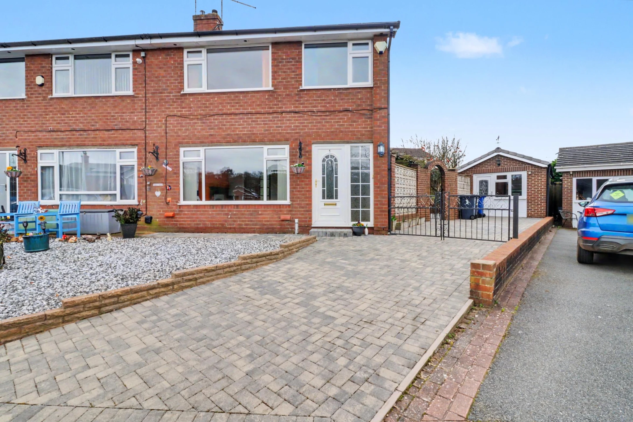 Property enquiry form background image