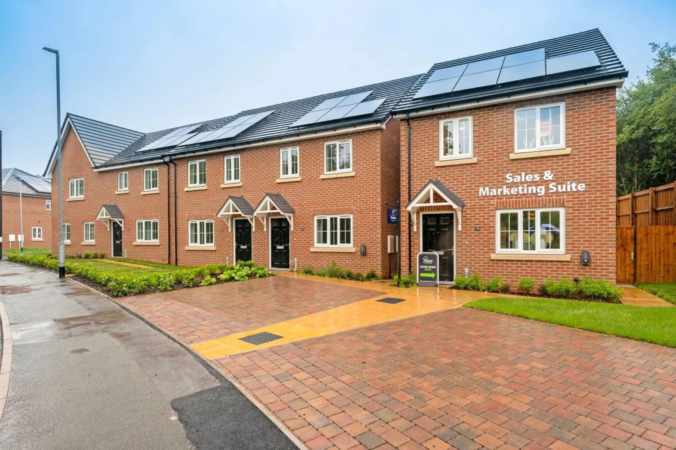 Property enquiry form background image