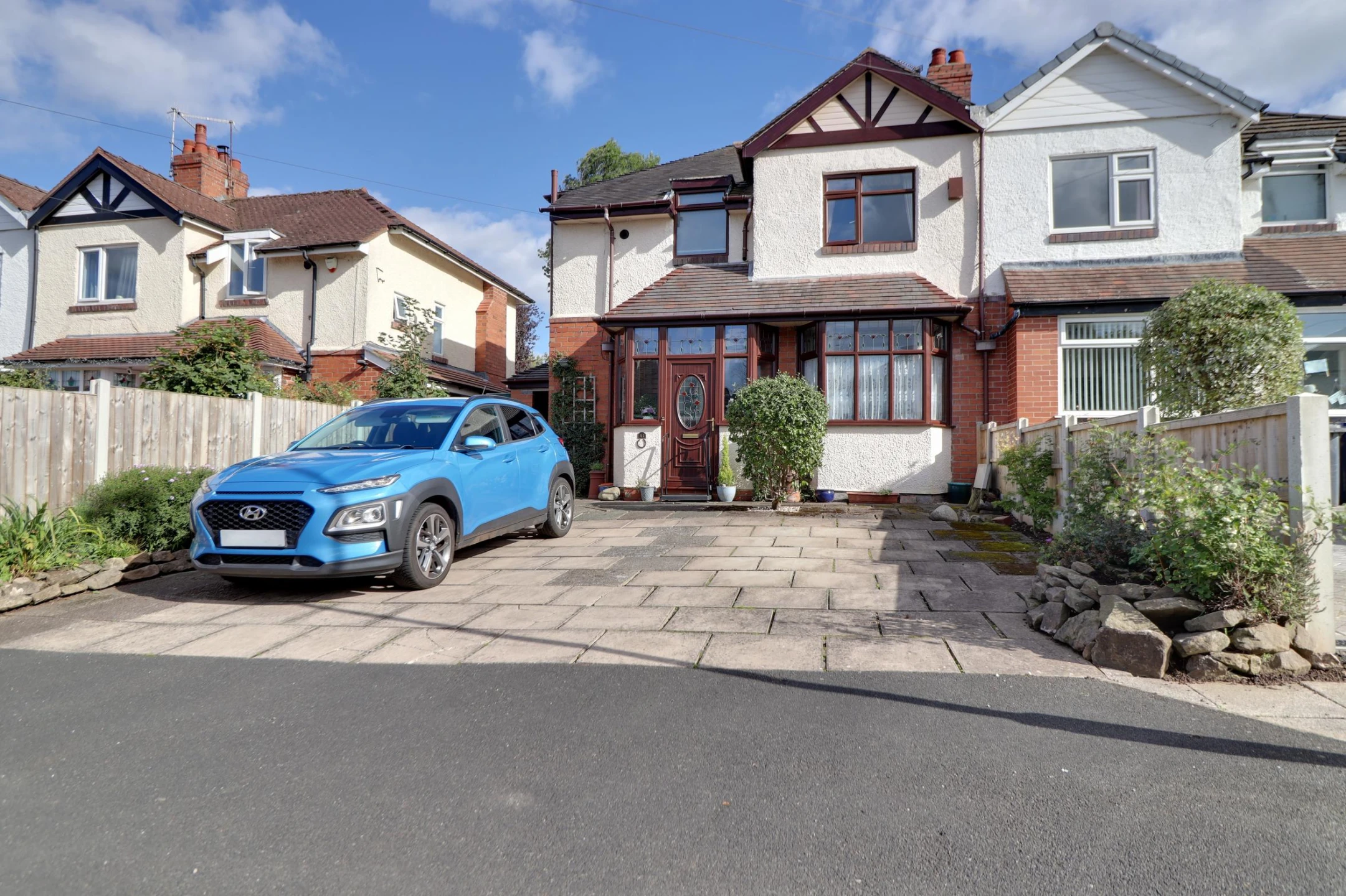 Property enquiry form background image