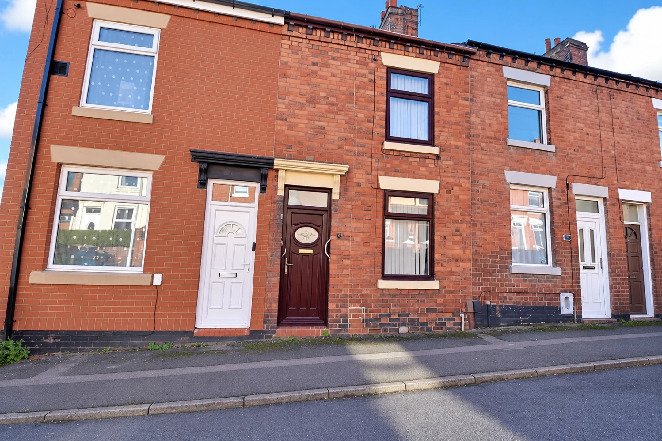 Property enquiry form background image
