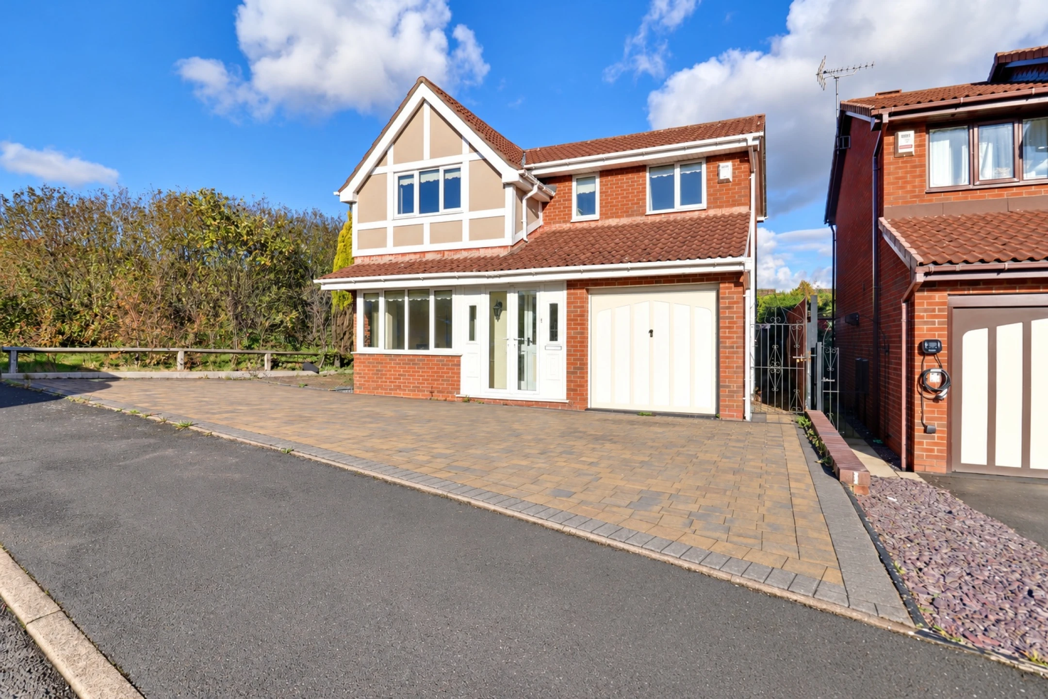 Property enquiry form background image