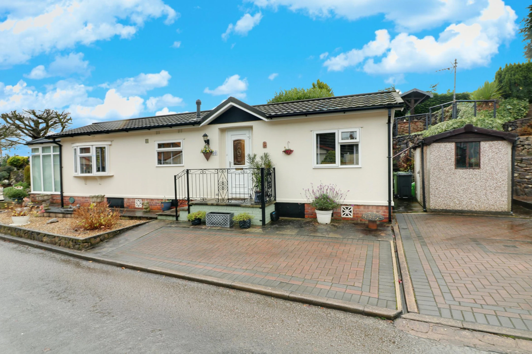 Property enquiry form background image