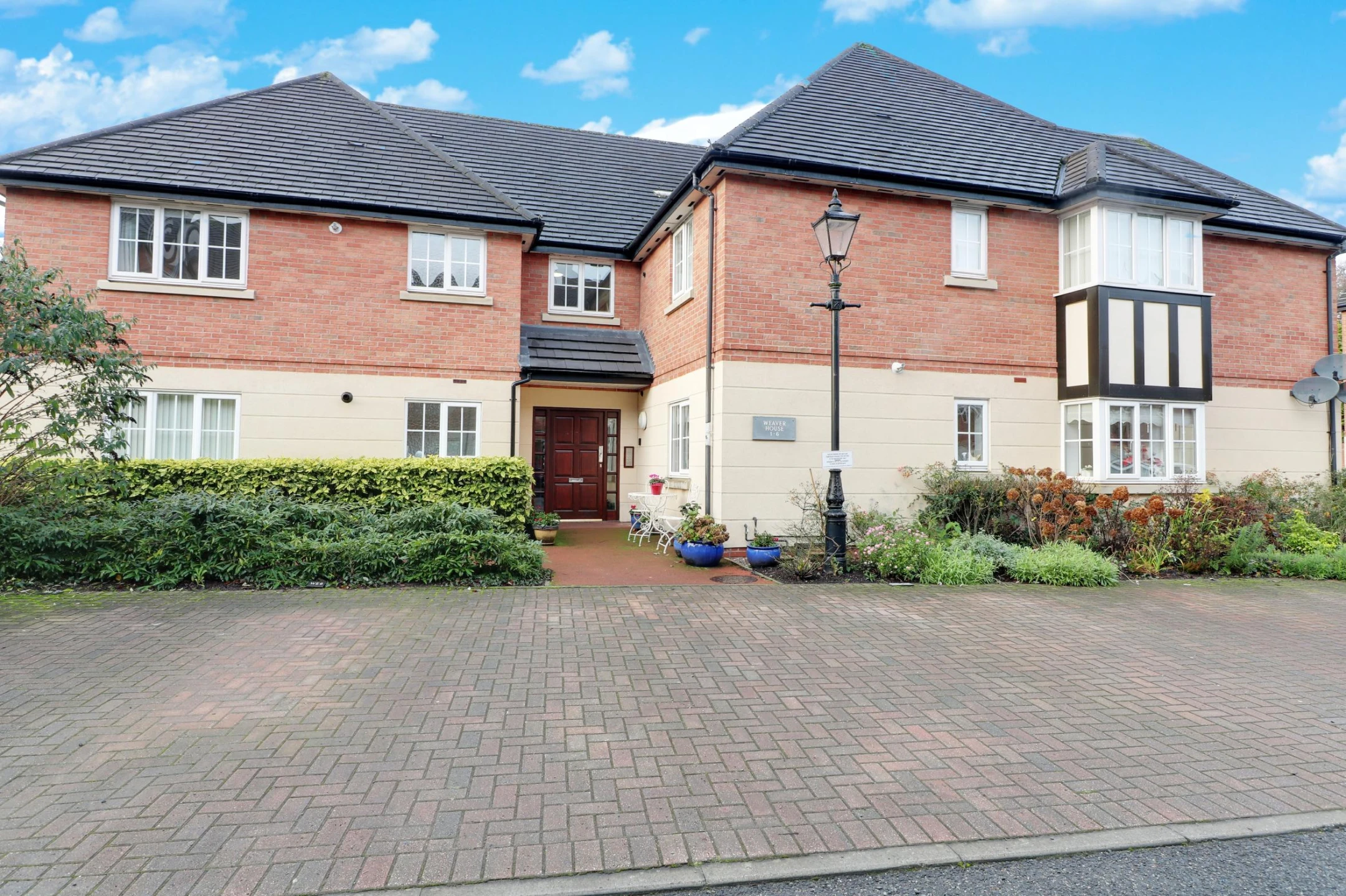 Property enquiry form background image