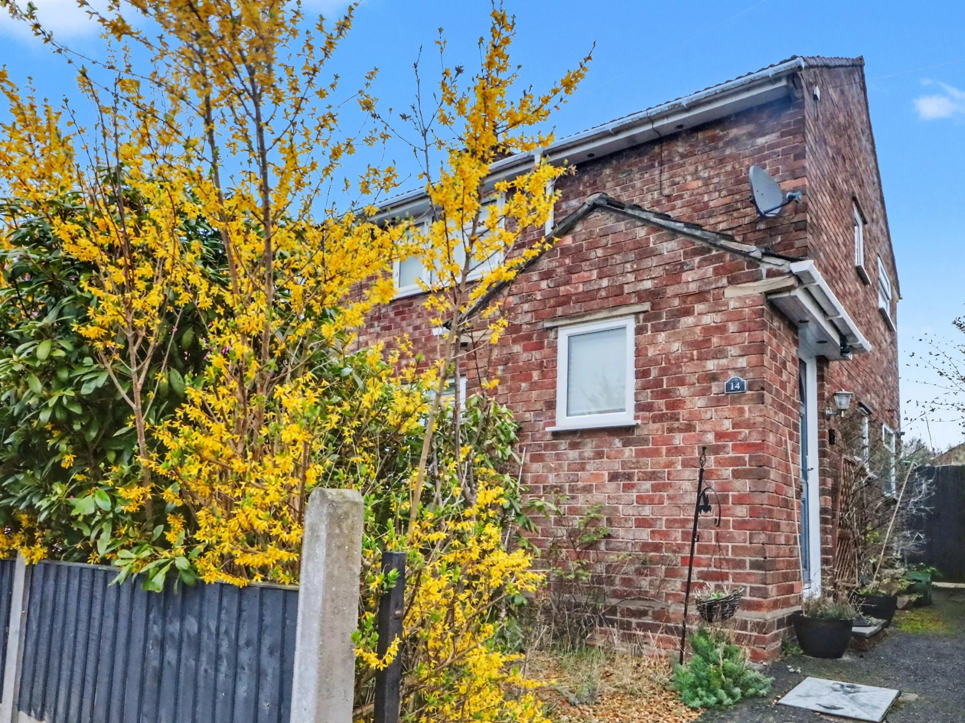 Property enquiry form background image