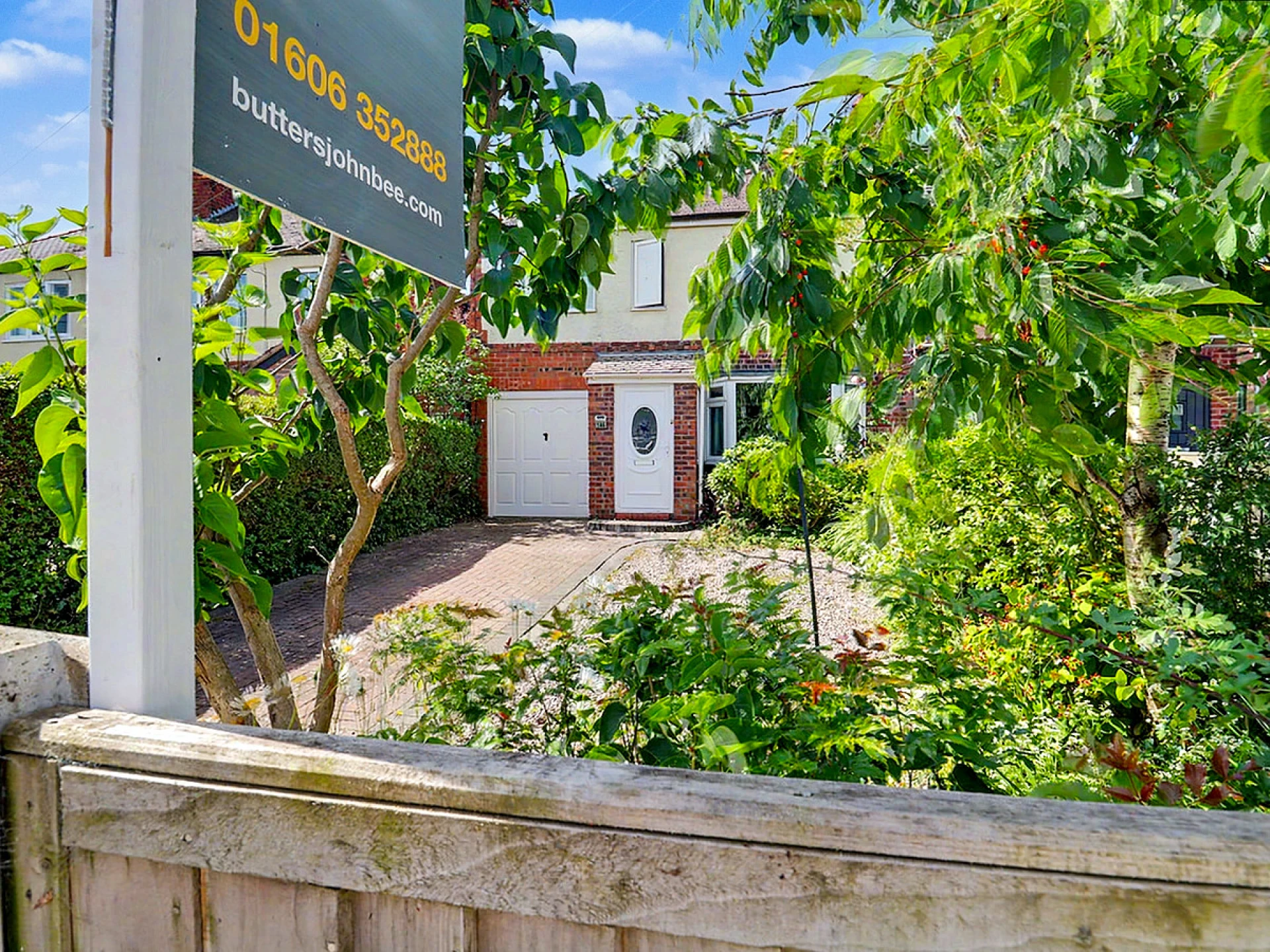 Property enquiry form background image