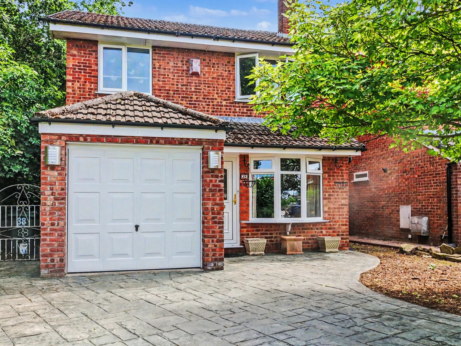 Property enquiry form background image